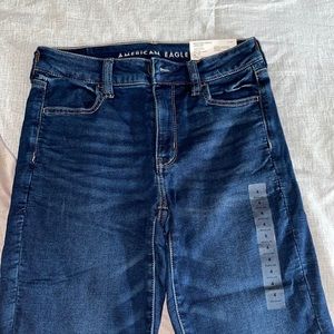 American Eagle Hi-Rise Jegging Size 4(27W). W/Tags